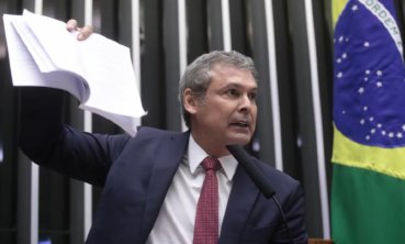 https://cdn.65news.com.br/storage/webdisco/2025/05/08/370x278/516335ef1619973780687926c33a4964.png
