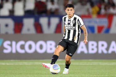 Fifa condena Botafogo a pagar quantia milionária por Thiago Almada; entenda