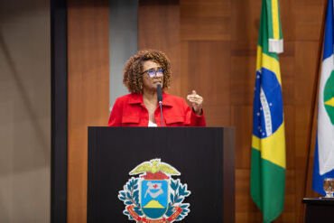 https://cdn.65news.com.br/storage/webdisco/2025/08/22/370x278/302e332c6539d0186e10844e3bd102de.jpg