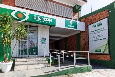 https://cdn.65news.com.br/storage/webdisco/2025/08/26/370x278/c29f063337630336338fee40ed3d972e.jpg