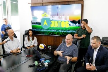 https://cdn.65news.com.br/storage/webdisco/2025/08/28/370x278/e3b68f29db2603ac60f8b5071ea24955.jpg