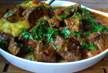 Carne de panela com polenta