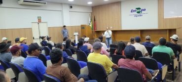 Agro Sertão recebem aperfeiçoamento em cultivo de algodão agroecológico