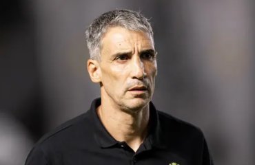 Vojvoda admite necessidade de reforços no Santos
