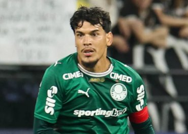 Gómez lidera Palmeiras em vitória contra Corinthians