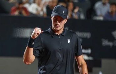 João Fonseca foi da frustração nas simples ao alívio nas duplas