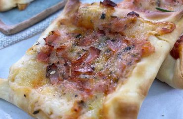 Pizza de massa de pastel 