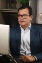 Ovo da serpente de 2023: a armadilha da margem dos consignados e o Banco Master