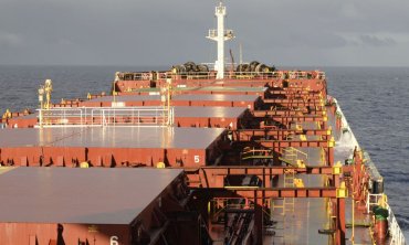 Navios com farelo de soja e milho do Brasil podem não chegar ao Irã, alerta S&P 