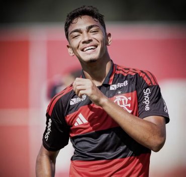 Josmar brilha na base e desponta como alternativa no profissional do Flamengo